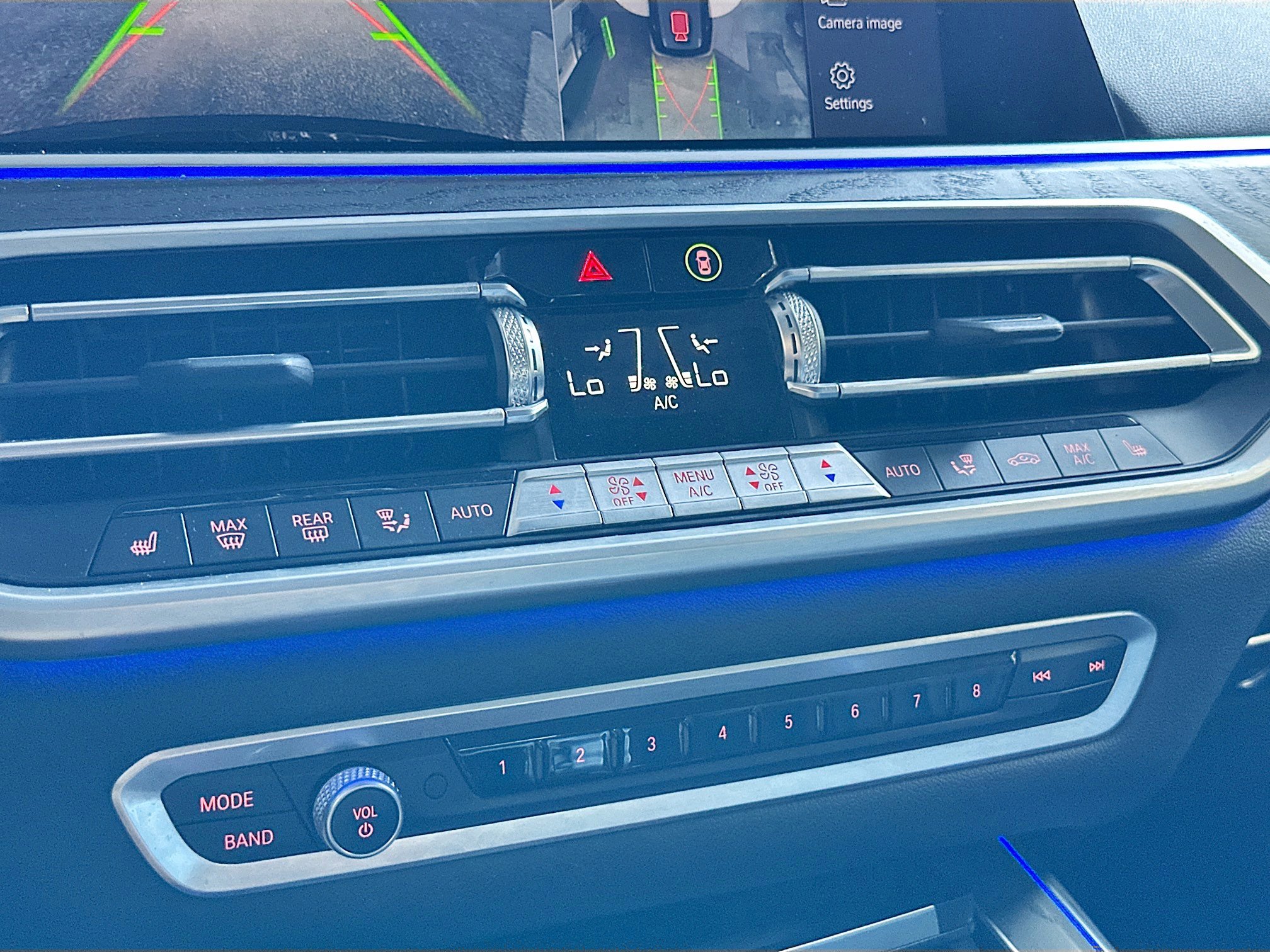 Certified 2022 BMW X7 xDrive40i w/ Premium Package image 16