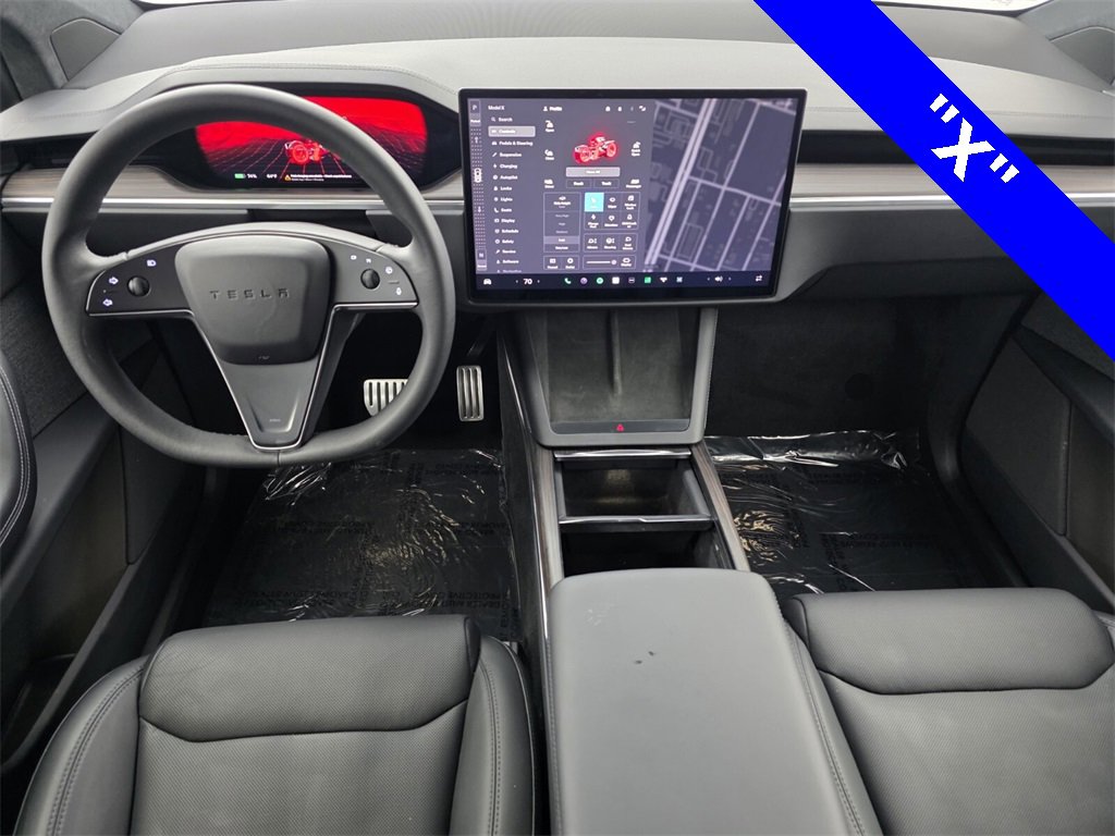 Used 2024 Tesla Model X image 13