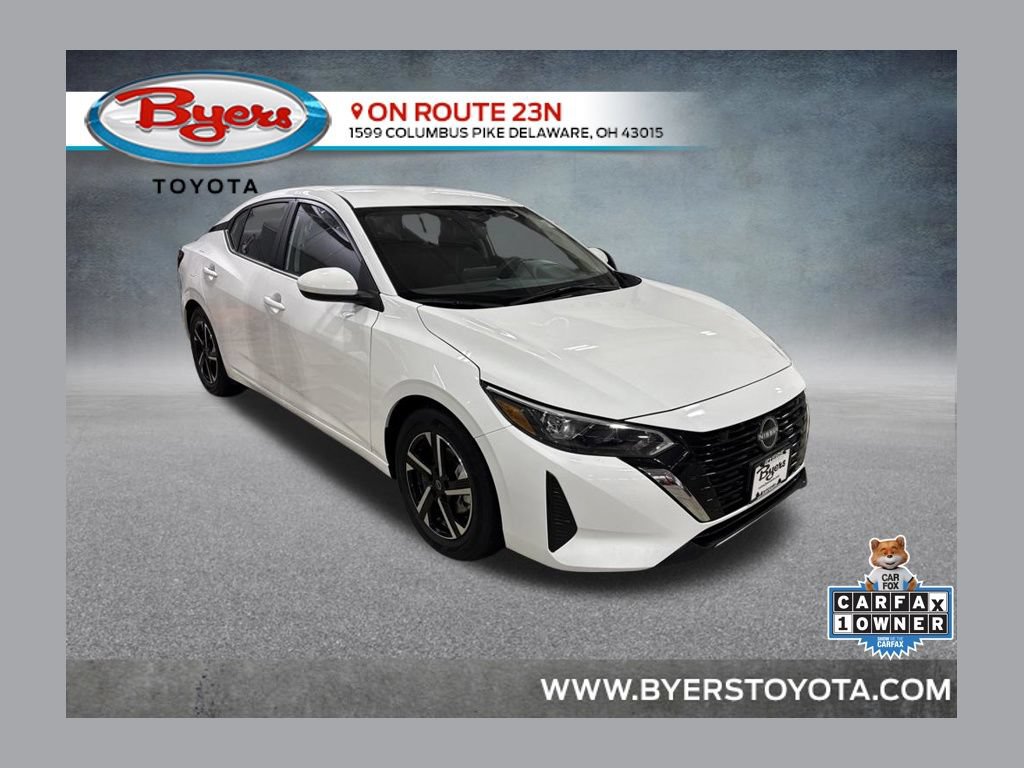 Used 2025 Nissan Sentra SV FWD image 1