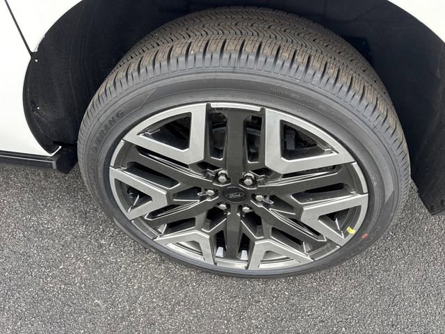 New 2026 Ford Expedition Max Platinum w/ Platinum Ultimate Package image 14