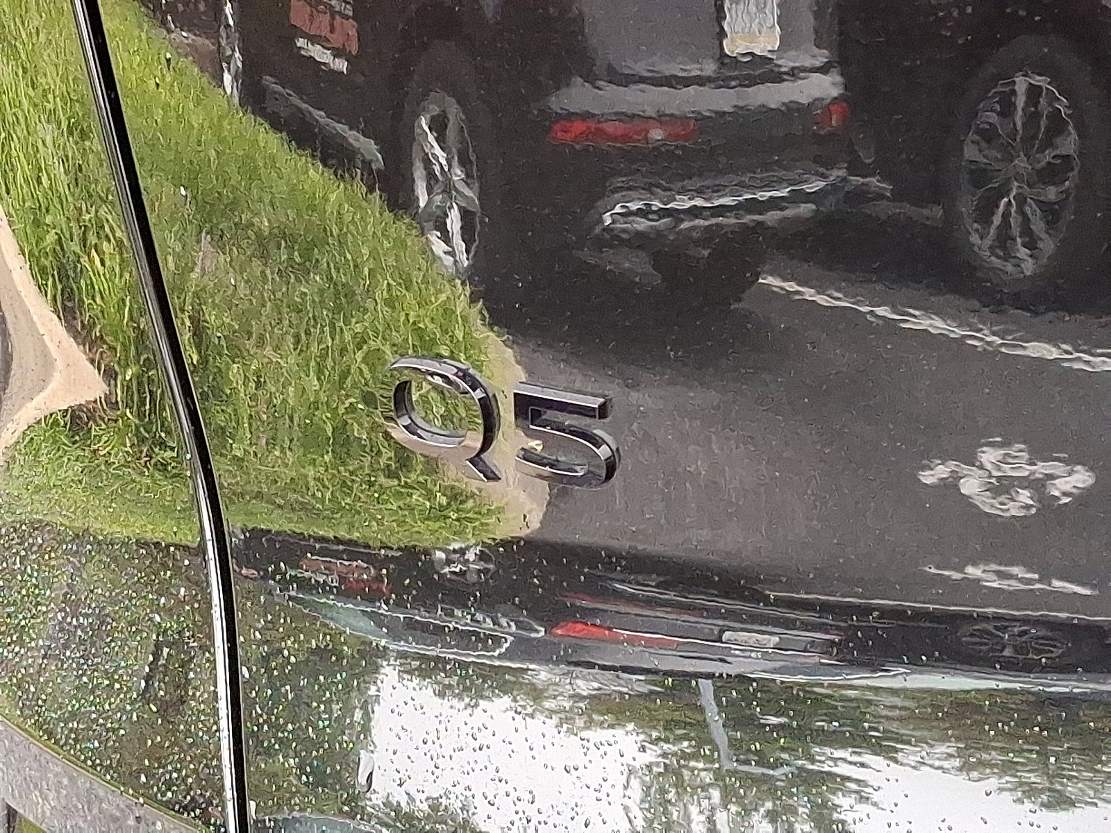 New 2025 Audi Q5 Prestige image 18