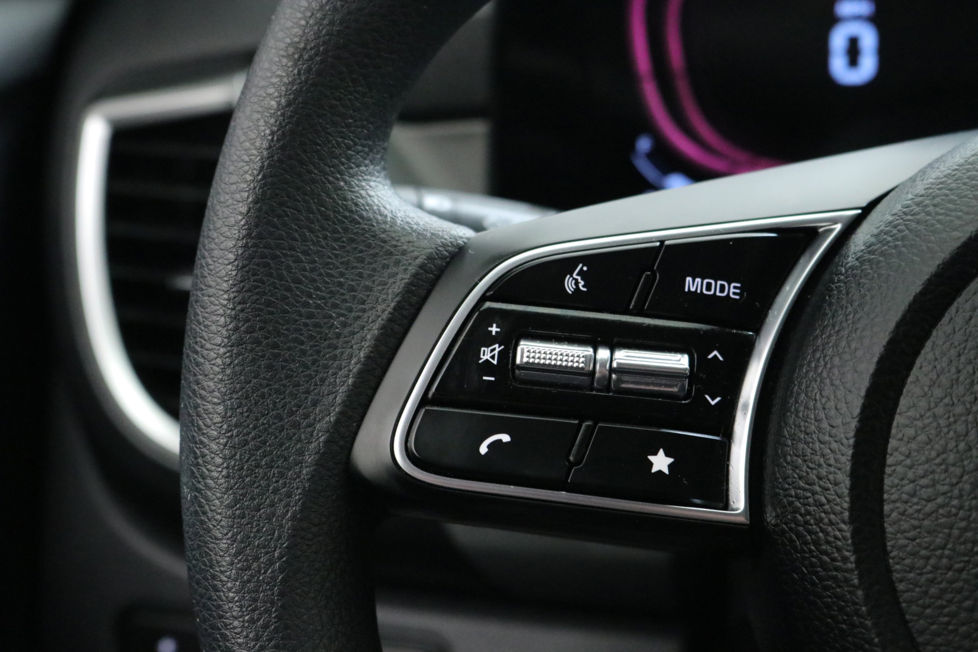 Used 2026 Kia Seltos LX image 14