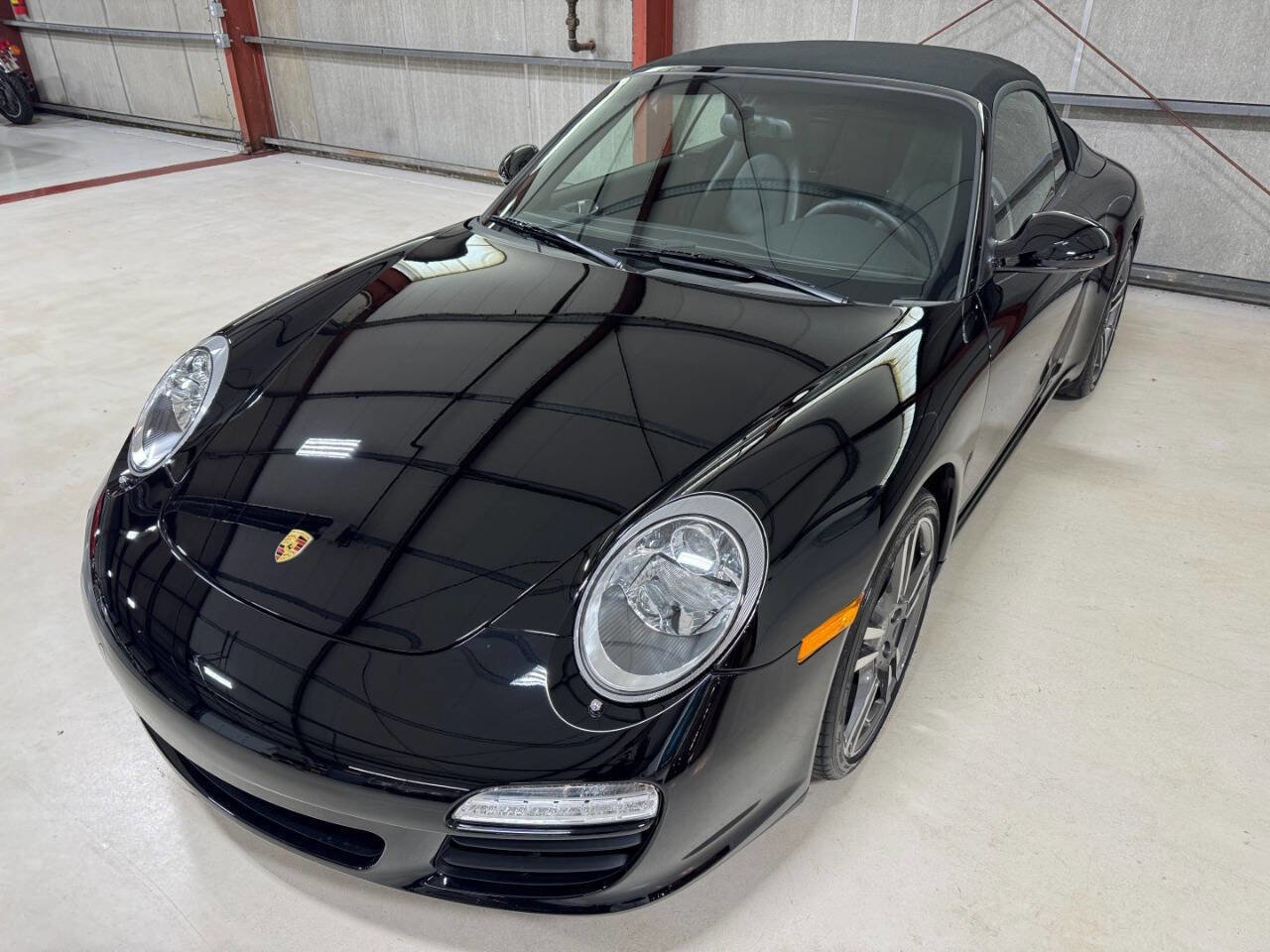 Used 2012 Porsche 911 Carrera Black Edition image 32