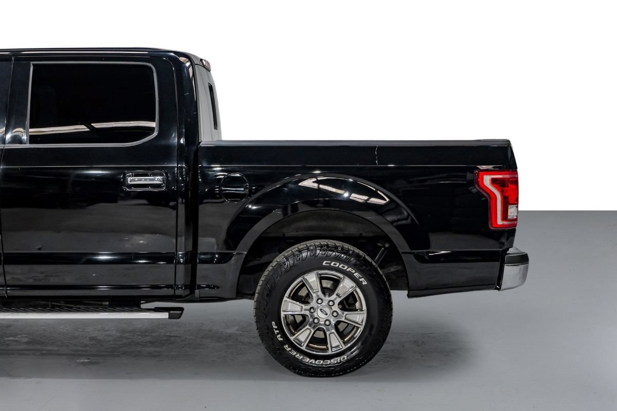 Used 2016 Ford F150 XLT w/ Equipment Group 302A Luxury RWD image 11