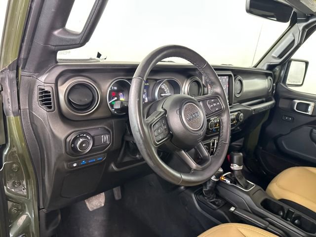 Used 2023 Jeep Wrangler Unlimited w/ Cold Weather Group image 13