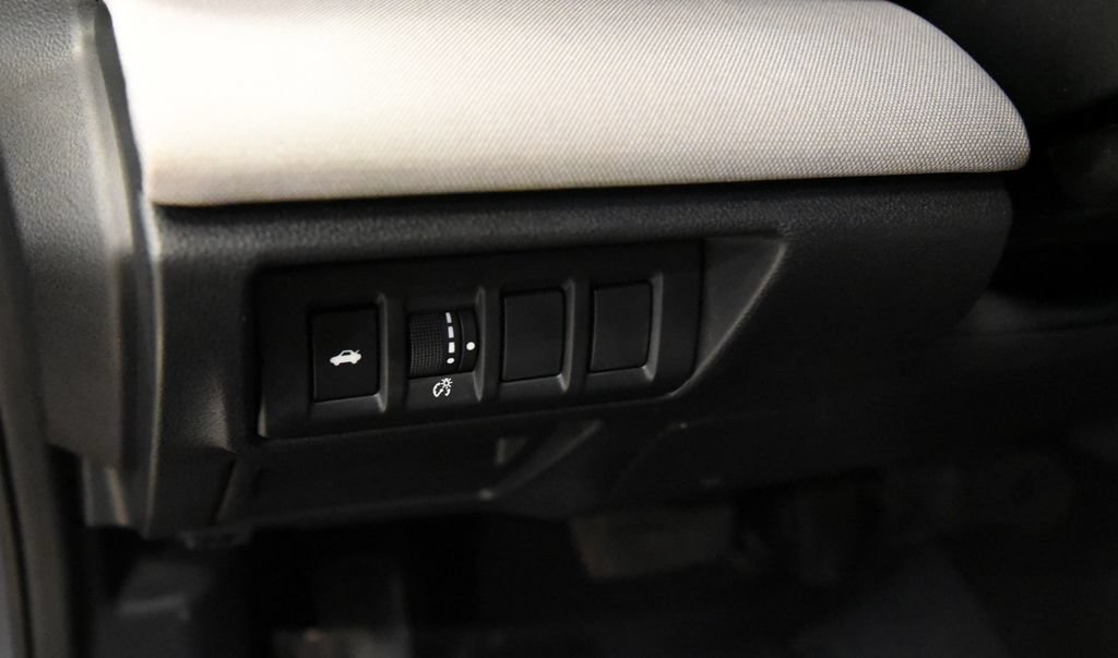 Used 2024 Subaru Legacy Premium AWD/4WD image 21