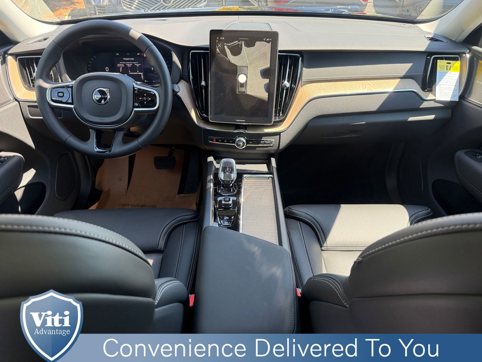 New 2026 Volvo XC60 B5 Ultra w/ Protection Package Premier AWD/4WD image 2