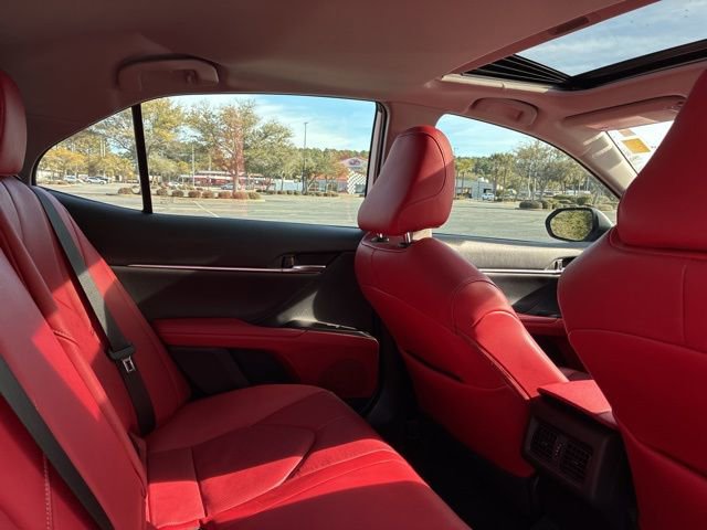 Used 2021 Toyota Camry XSE image 24