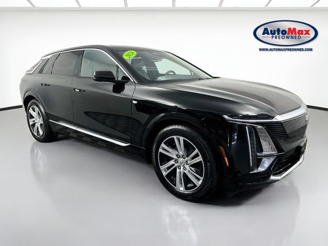 Used 2024 Cadillac Lyriq Tech w/ Driver Assist Package AWD/4WD image 1