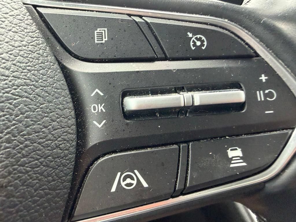 Used 2021 Hyundai Santa Fe SEL w/ Convenience Package FWD image 18
