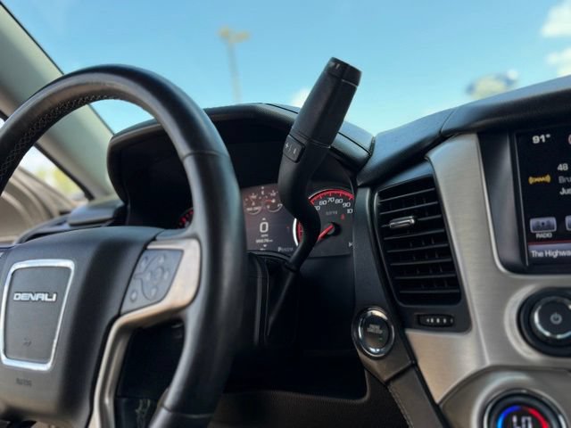 Used 2016 GMC Yukon Denali w/ Open Road Package AWD/4WD image 12