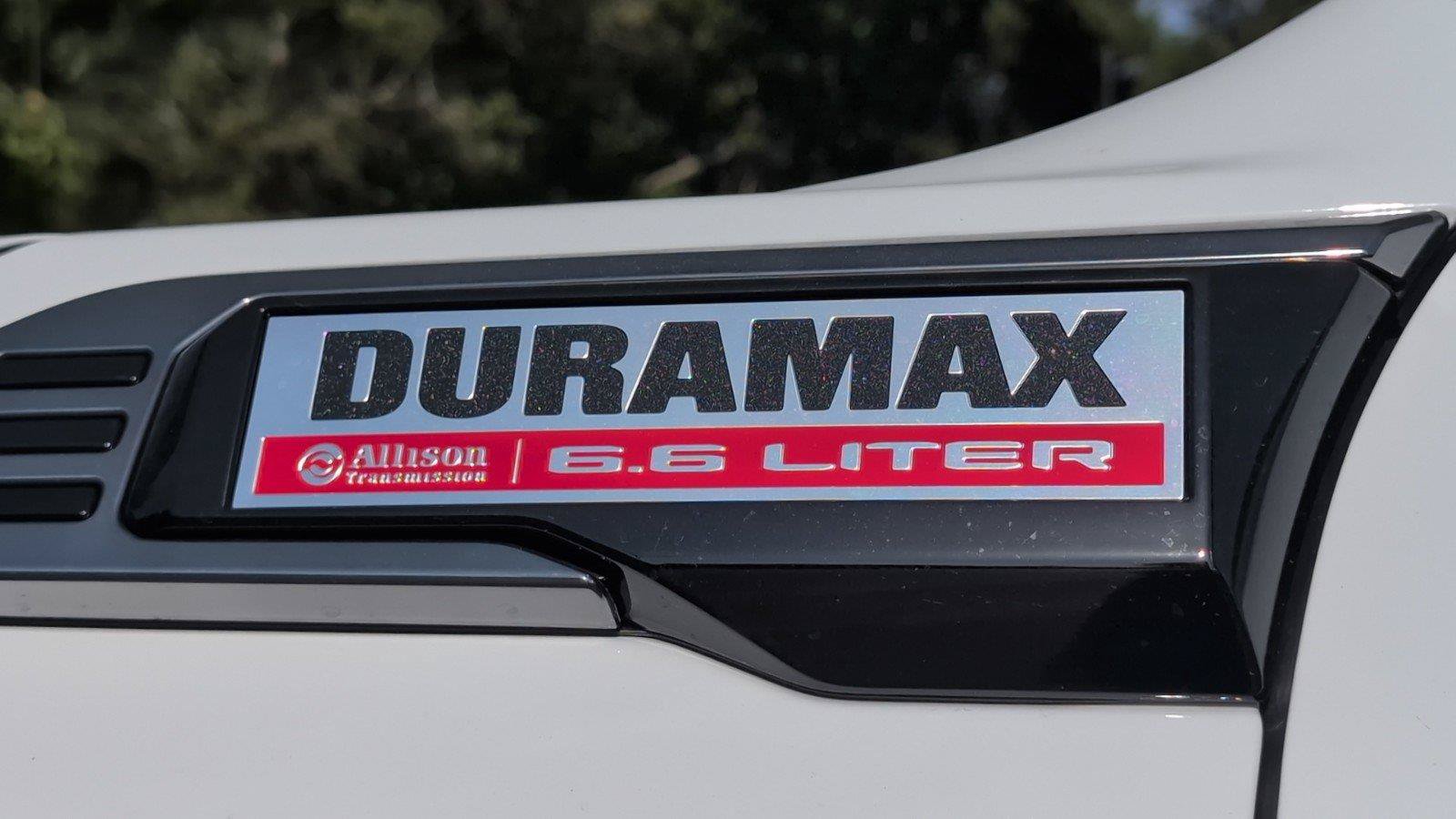 New 2026 GMC Sierra 2500 AT4 w/ AT4 Premium Plus Package AWD/4WD image 6