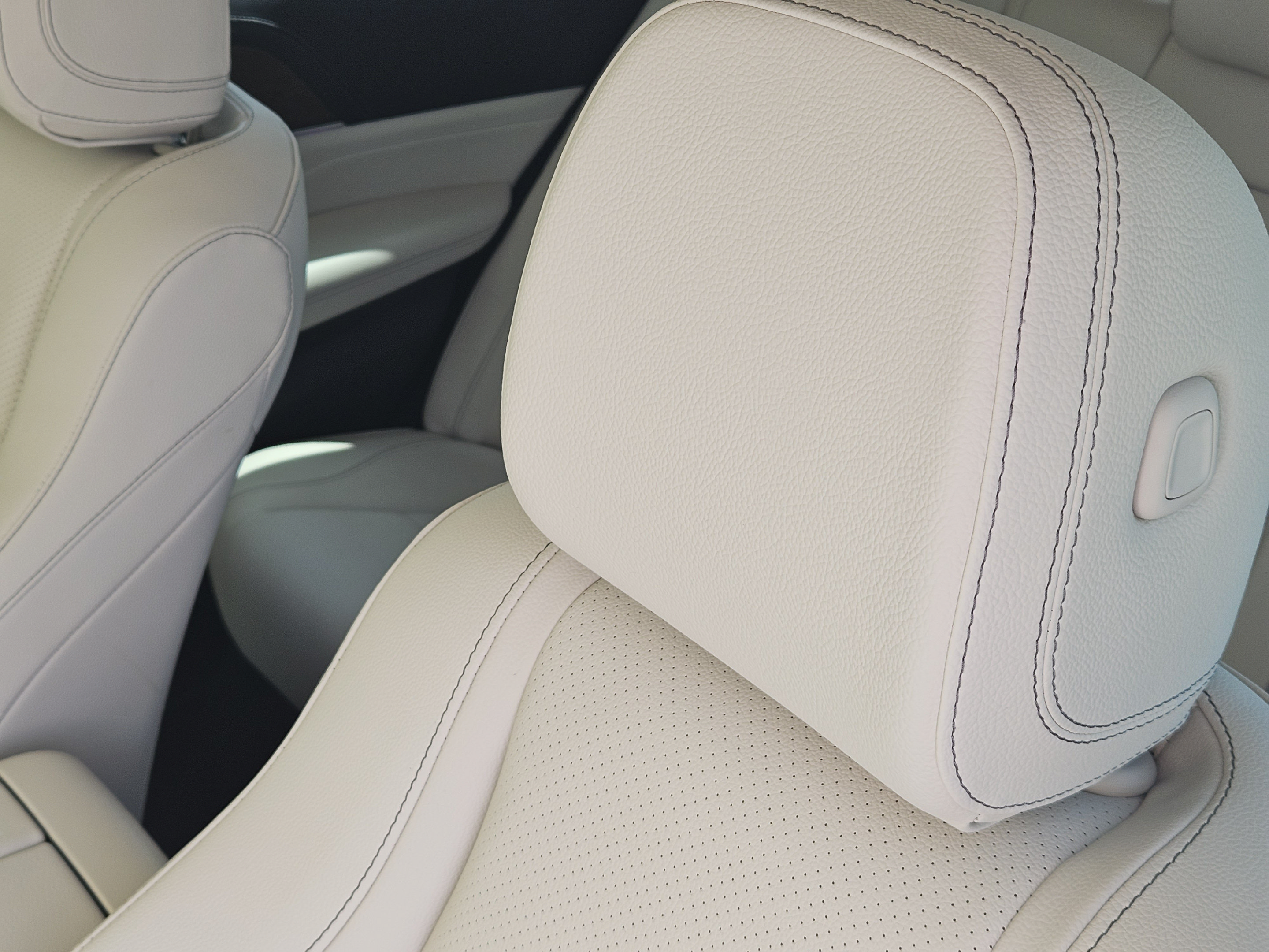 Certified 2022 Mercedes-Benz GLE 350 image 22