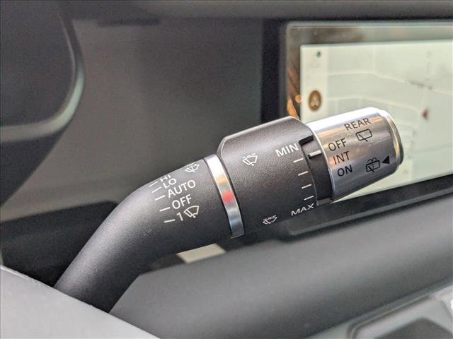 Used 2022 Land Rover Defender 90 S image 25