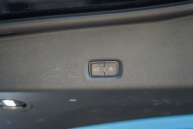 Used 2025 Ford Expedition Active image 18