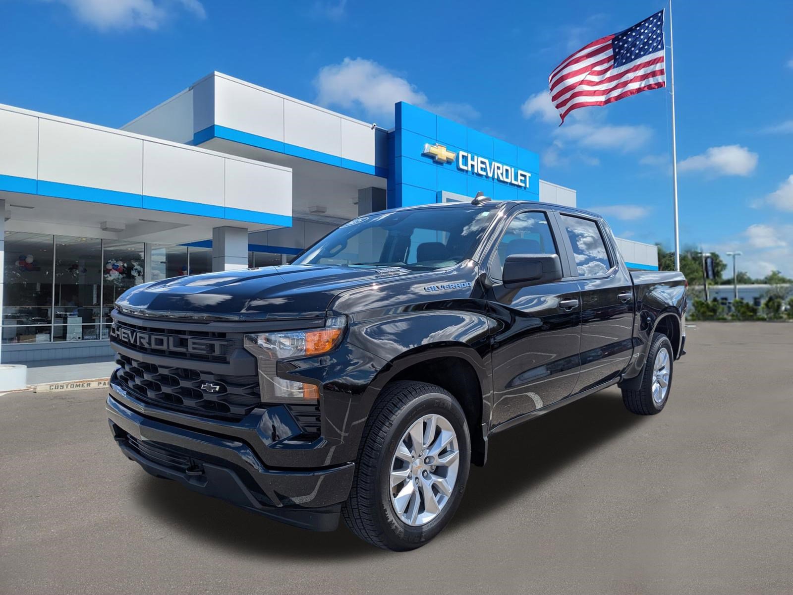 Used 2025 Chevrolet Silverado 1500 Custom image 8