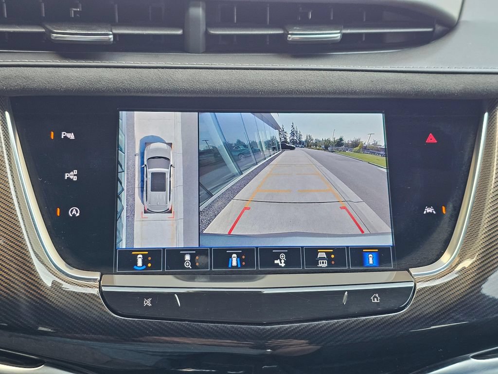 Certified 2025 Cadillac XT6 Sport w/ Platinum Package AWD/4WD image 34