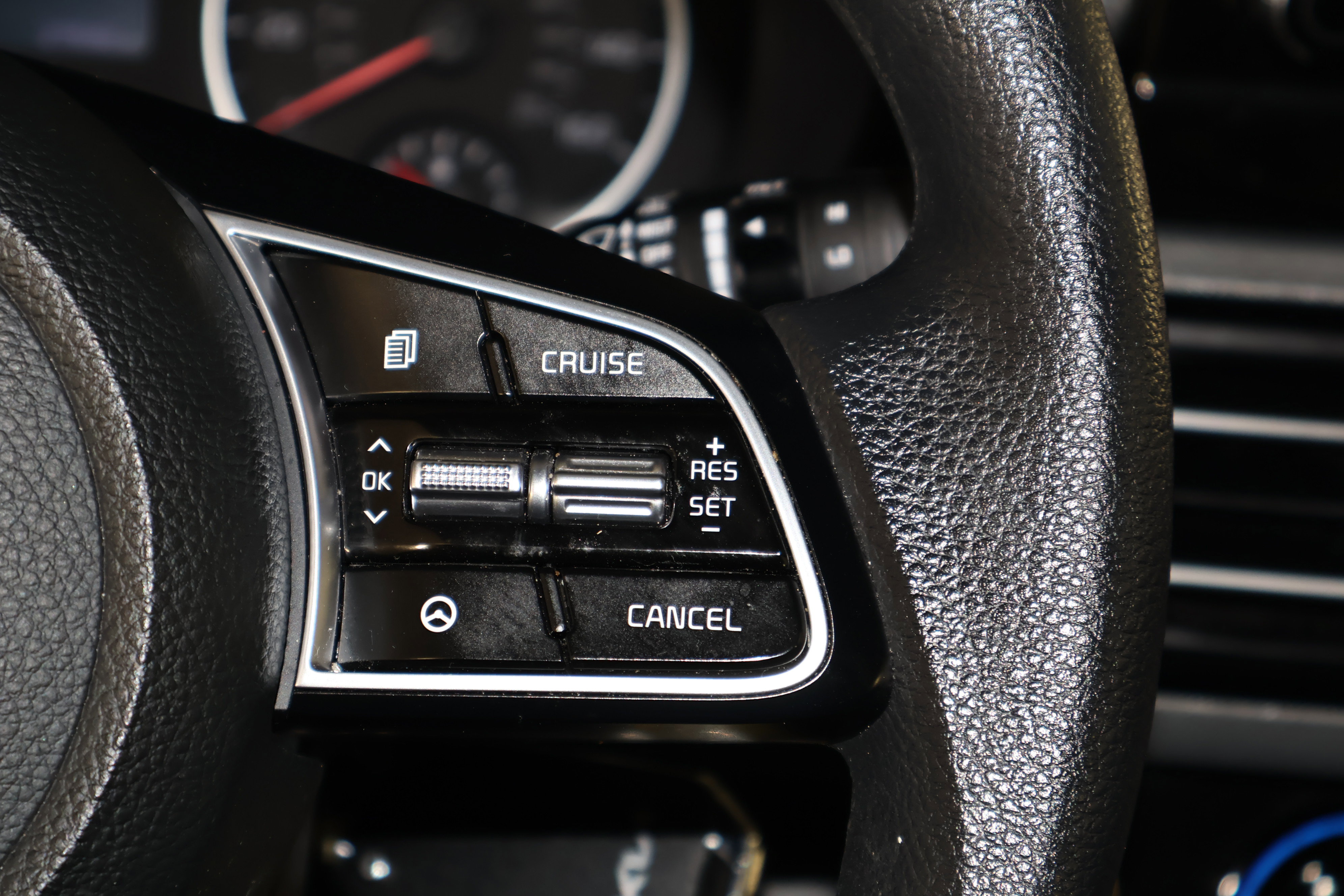 Used 2022 Kia Seltos LX image 21