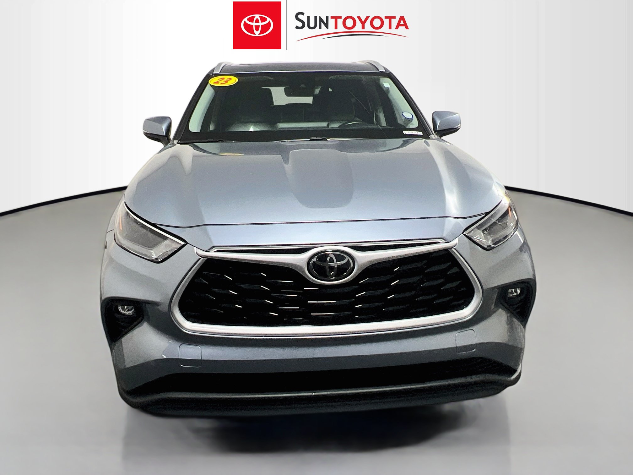 Used 2023 Toyota Highlander XLE FWD image 10