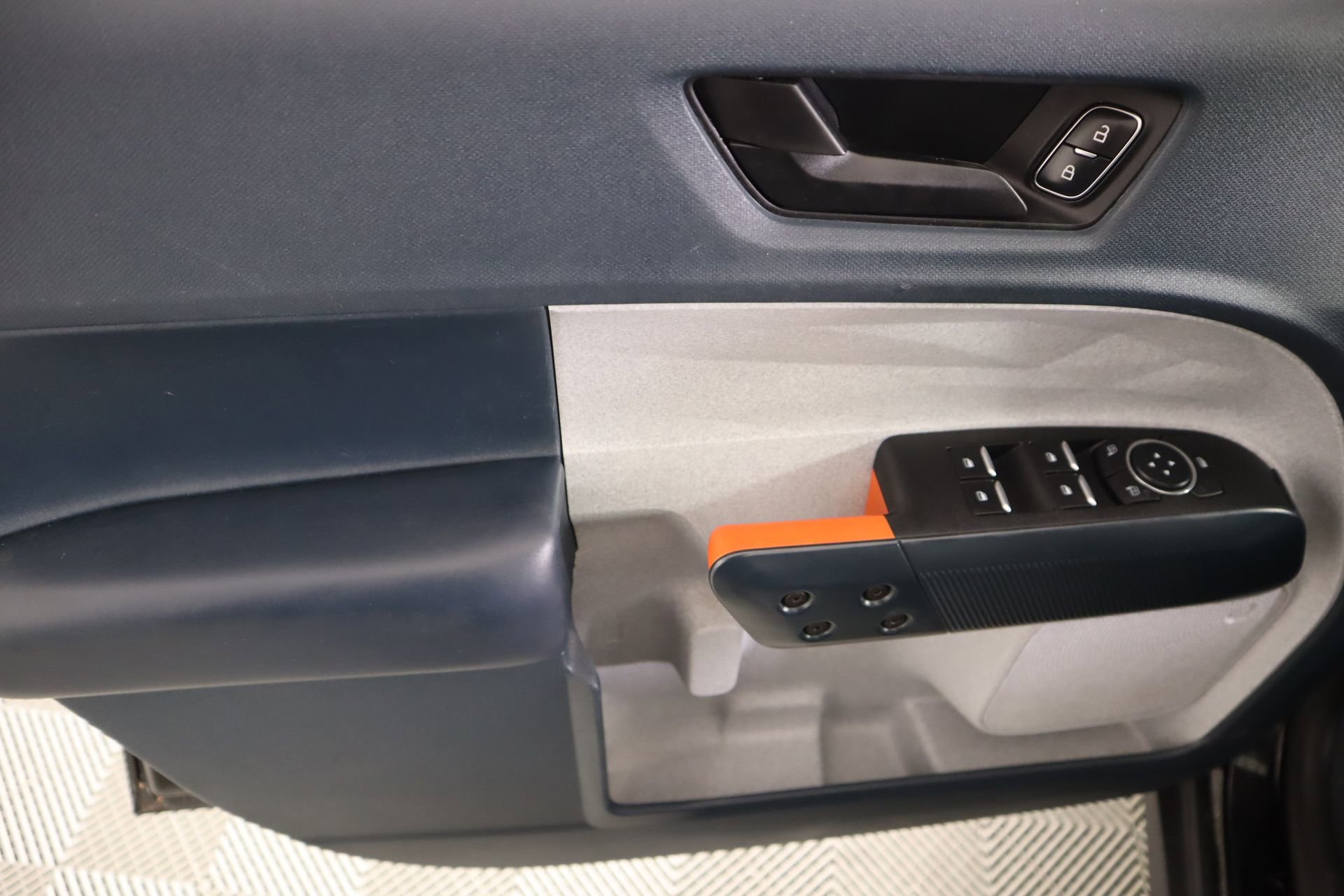 Used 2023 Ford Maverick XLT w/ XLT Luxury Package FWD image 15