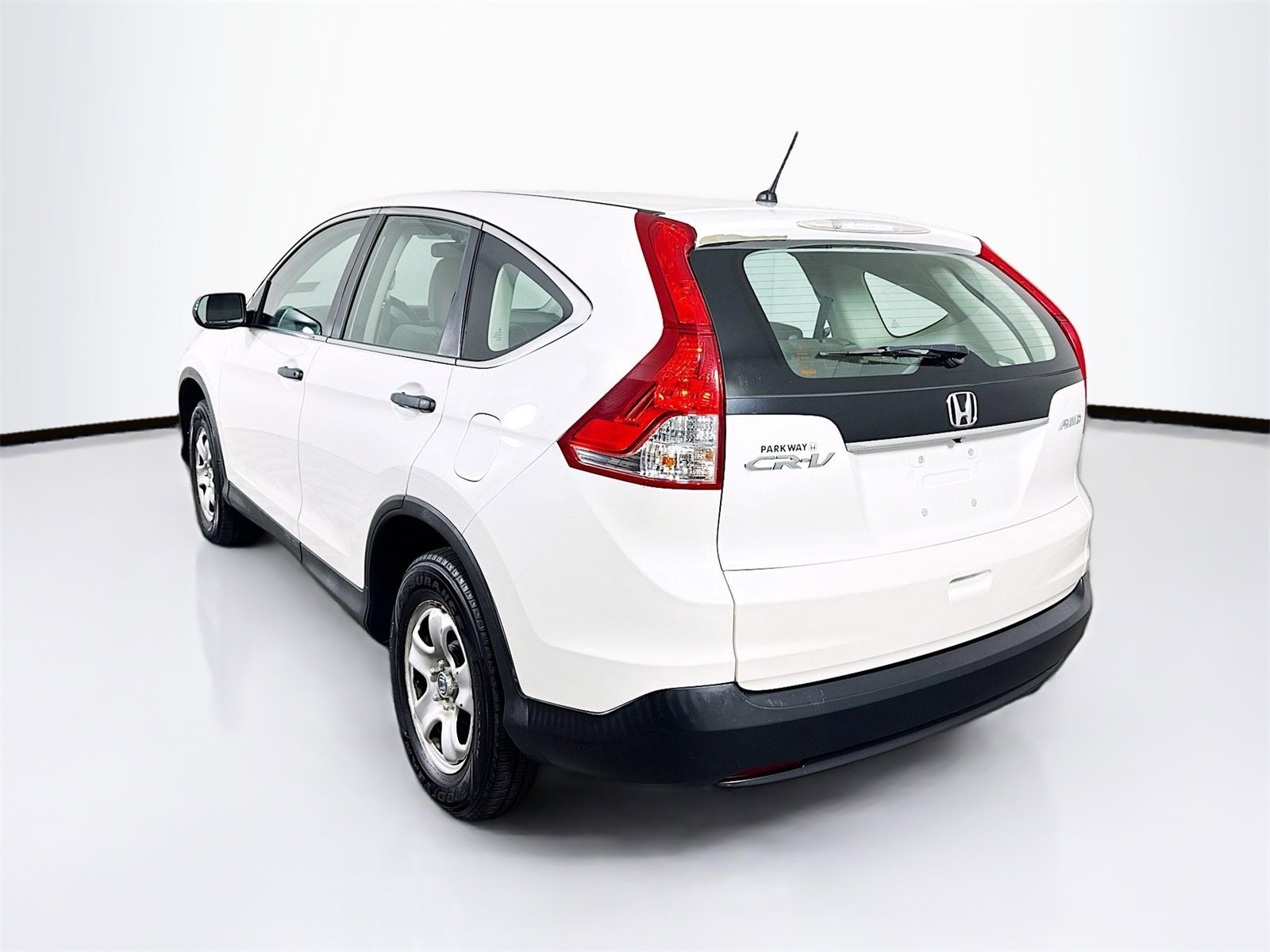 Used 2014 Honda CR-V LX image 5