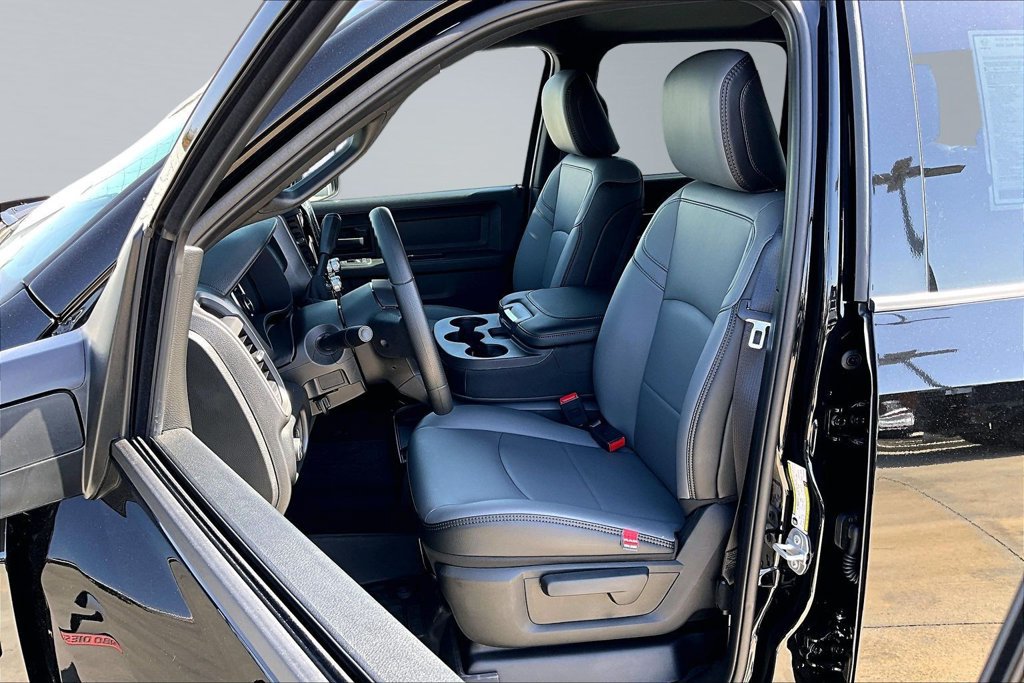 New 2026 RAM 2500 Tradesman AWD/4WD image 3