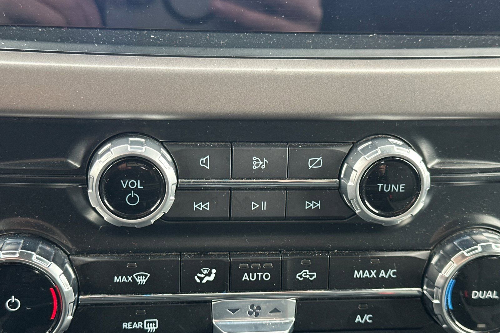 Used 2024 Ford F150 XLT w/ Mobile Office Package image 30