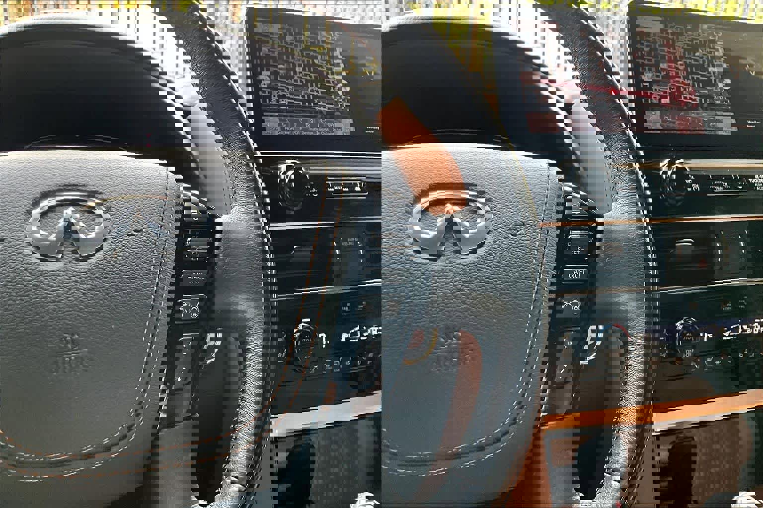 Used 2024 INFINITI QX80 Sensory AWD/4WD image 24