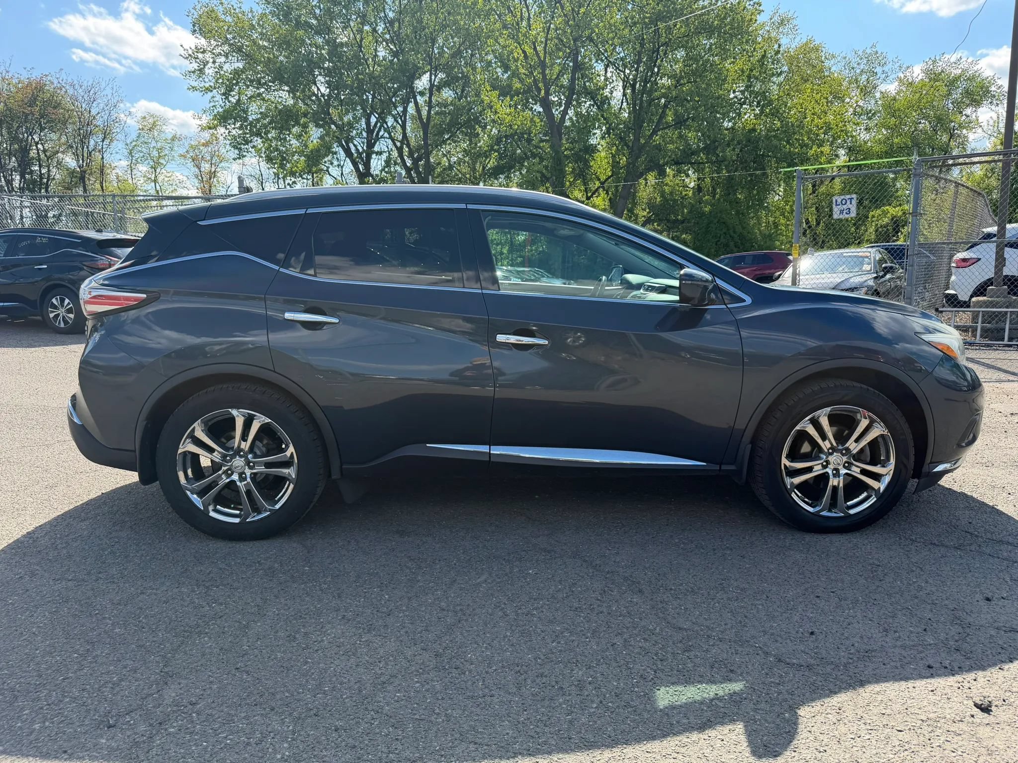 Used 2017 Nissan Murano Platinum w/ Platinum Technology Package AWD/4WD image 4