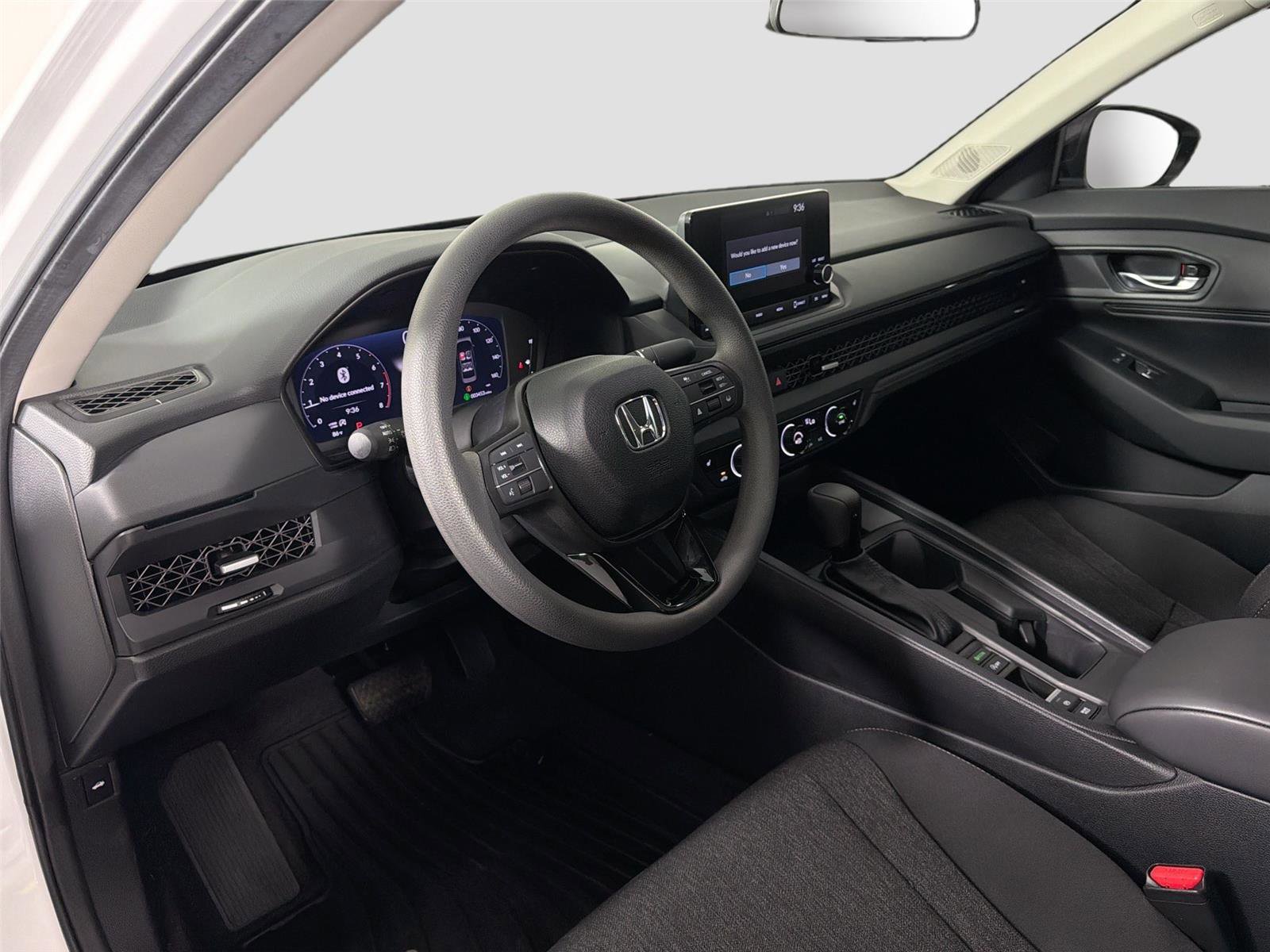 Used 2025 Honda Accord SE image 9