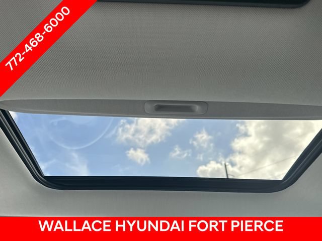 Used 2026 Hyundai Palisade SEL Premium FWD image 14