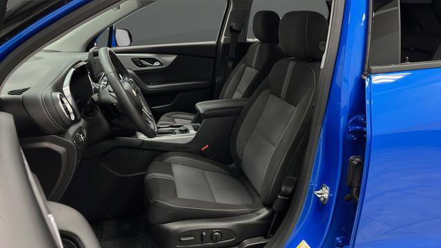 Used 2024 Chevrolet Blazer LT w/ LPO, Floor Liner Package AWD/4WD image 9