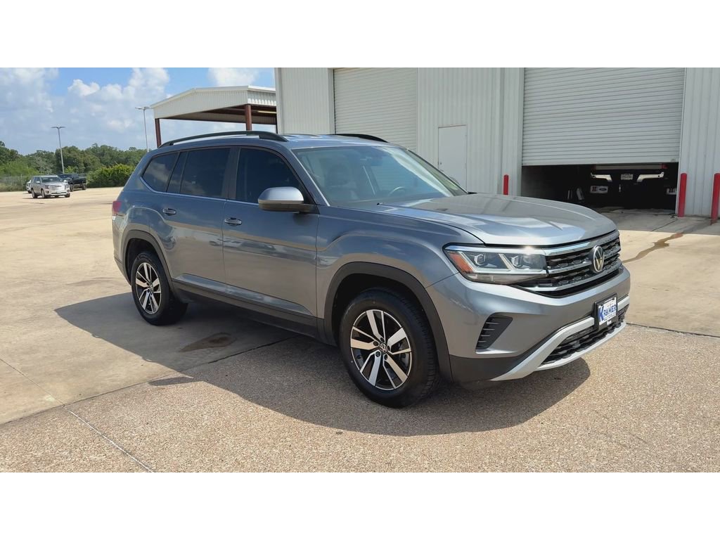 Used 2023 Volkswagen Atlas SE FWD image 2