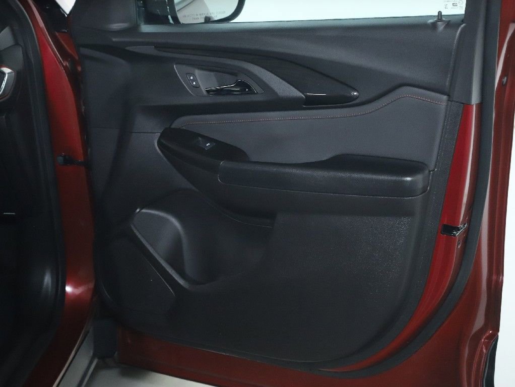 Used 2023 Chevrolet TrailBlazer RS w/ Convenience Package image 33