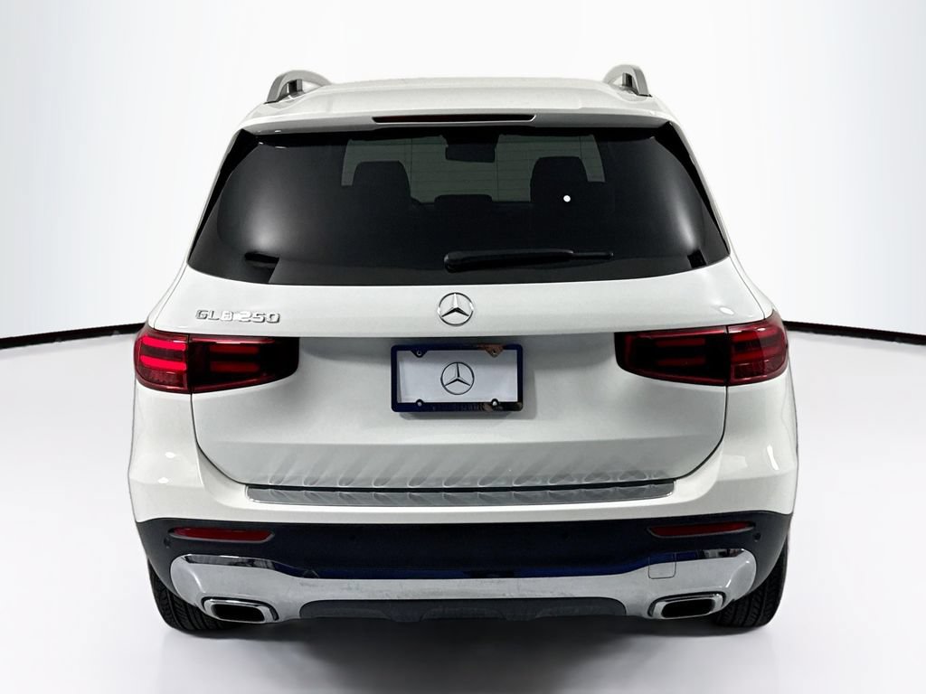 Certified 2025 Mercedes-Benz GLB 250 image 6
