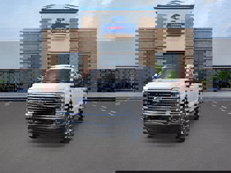 New 2026 Ford F250 Lariat w/ Lariat Ultimate Package image 4