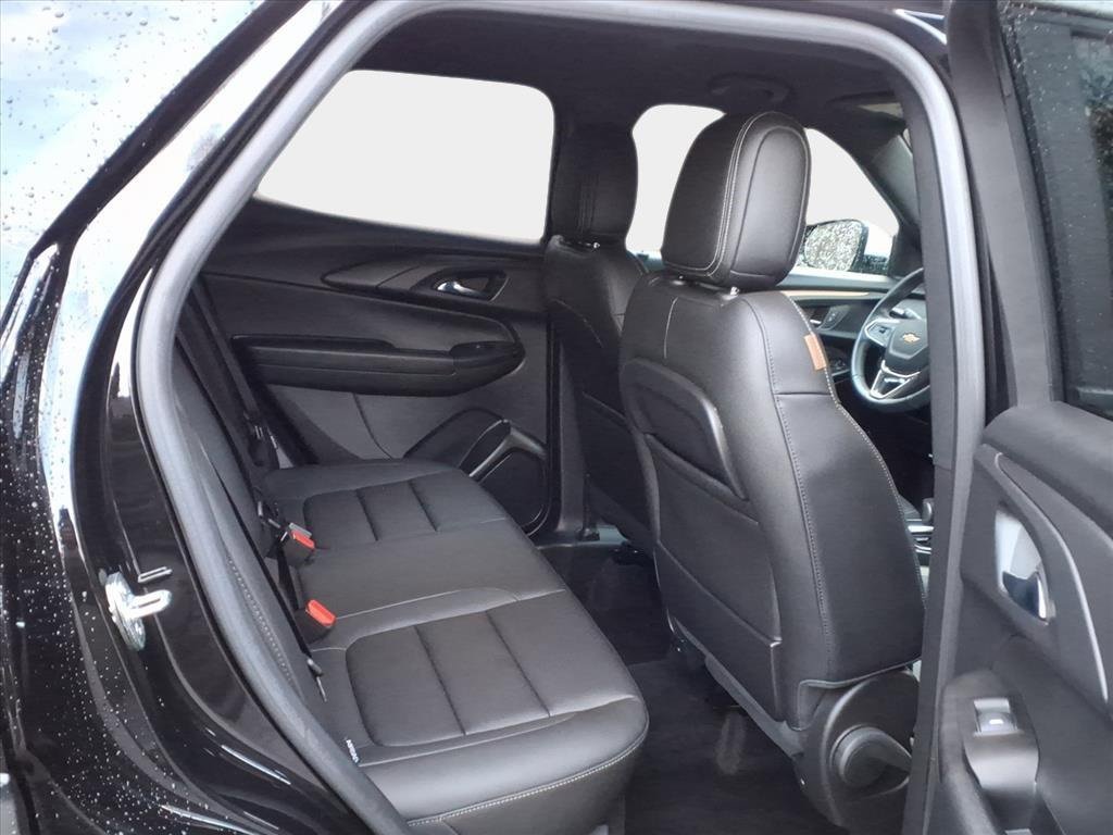 Used 2023 Chevrolet TrailBlazer ACTIV w/ Convenience Package image 14