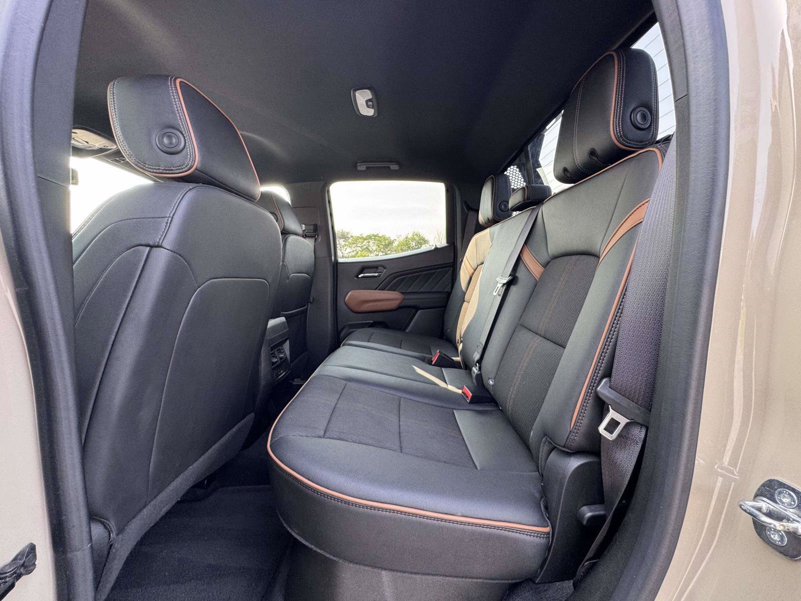 Used 2023 GMC Canyon AT4 AWD/4WD image 20