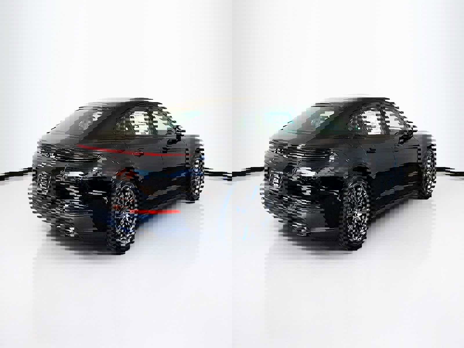 New 2025 Porsche Panamera image 9