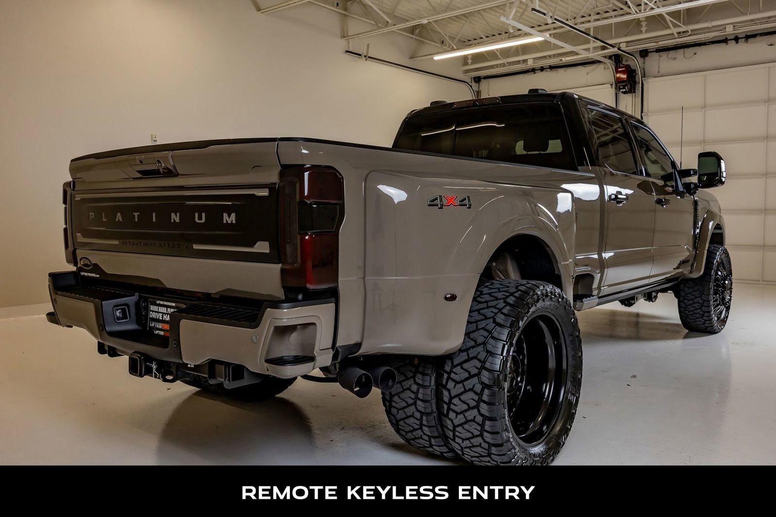 Used 2026 Ford F450 Platinum AWD/4WD image 10