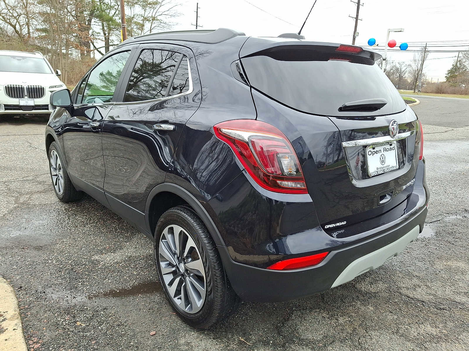 Used 2022 Buick Encore Preferred image 4