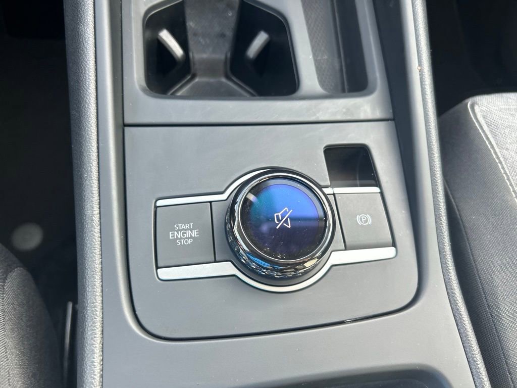 Used 2025 Volkswagen Tiguan S w/ 18" Wheel Package image 54