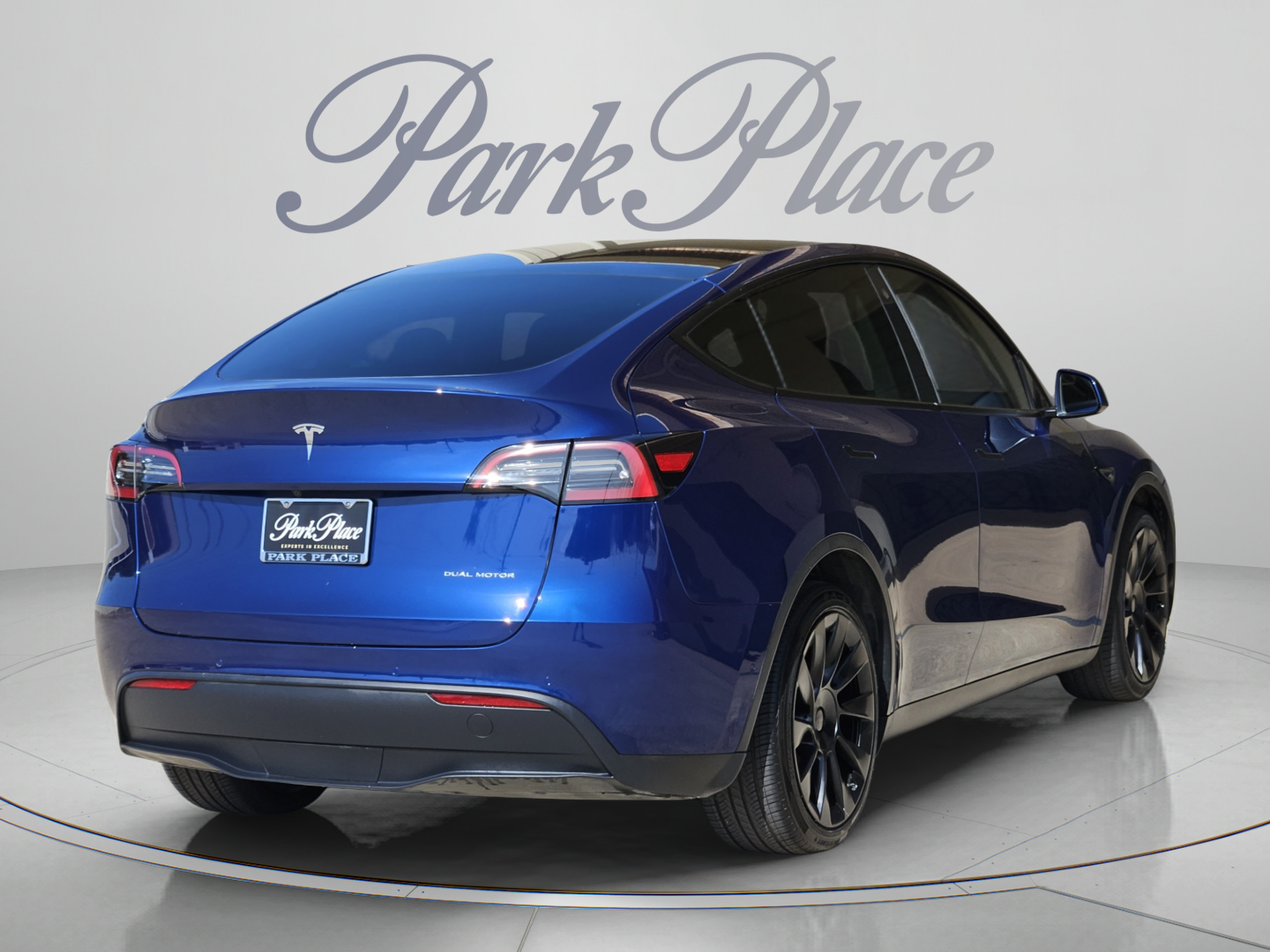 Used 2022 Tesla Model Y Long Range AWD/4WD image 6