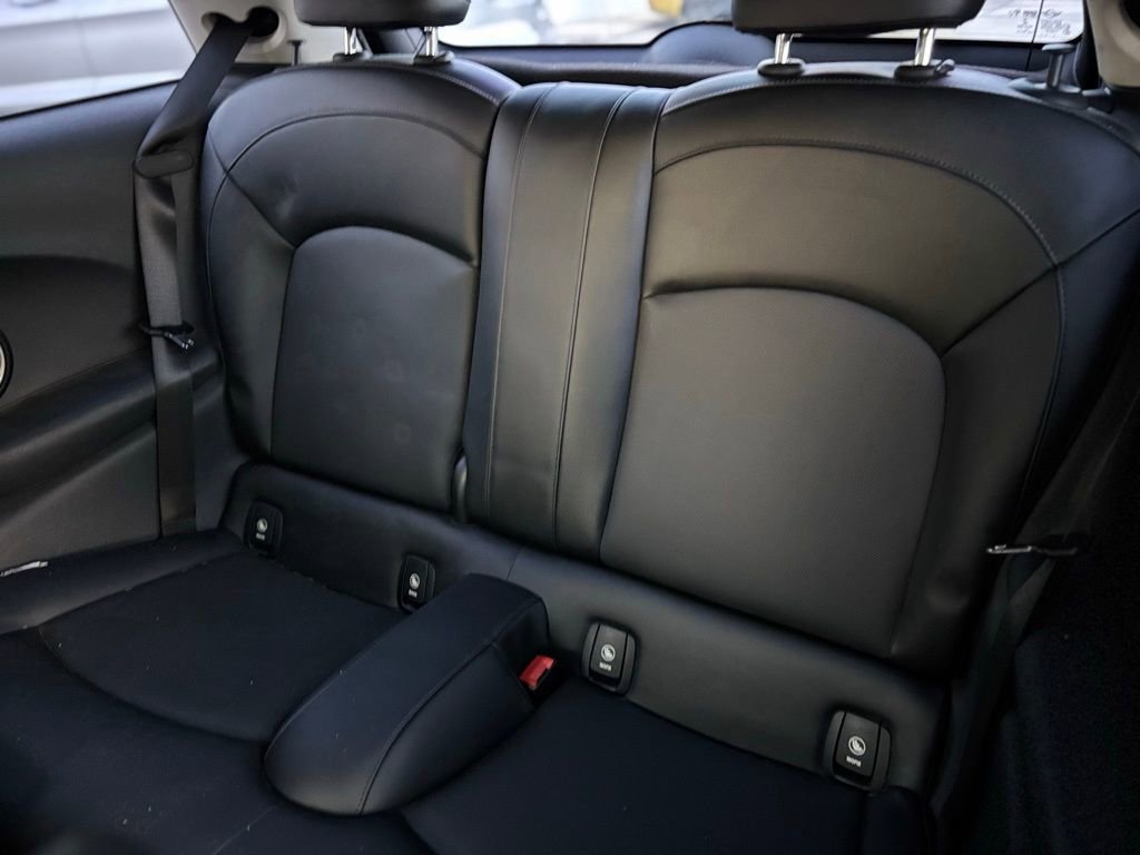 Used 2015 MINI Cooper S image 16