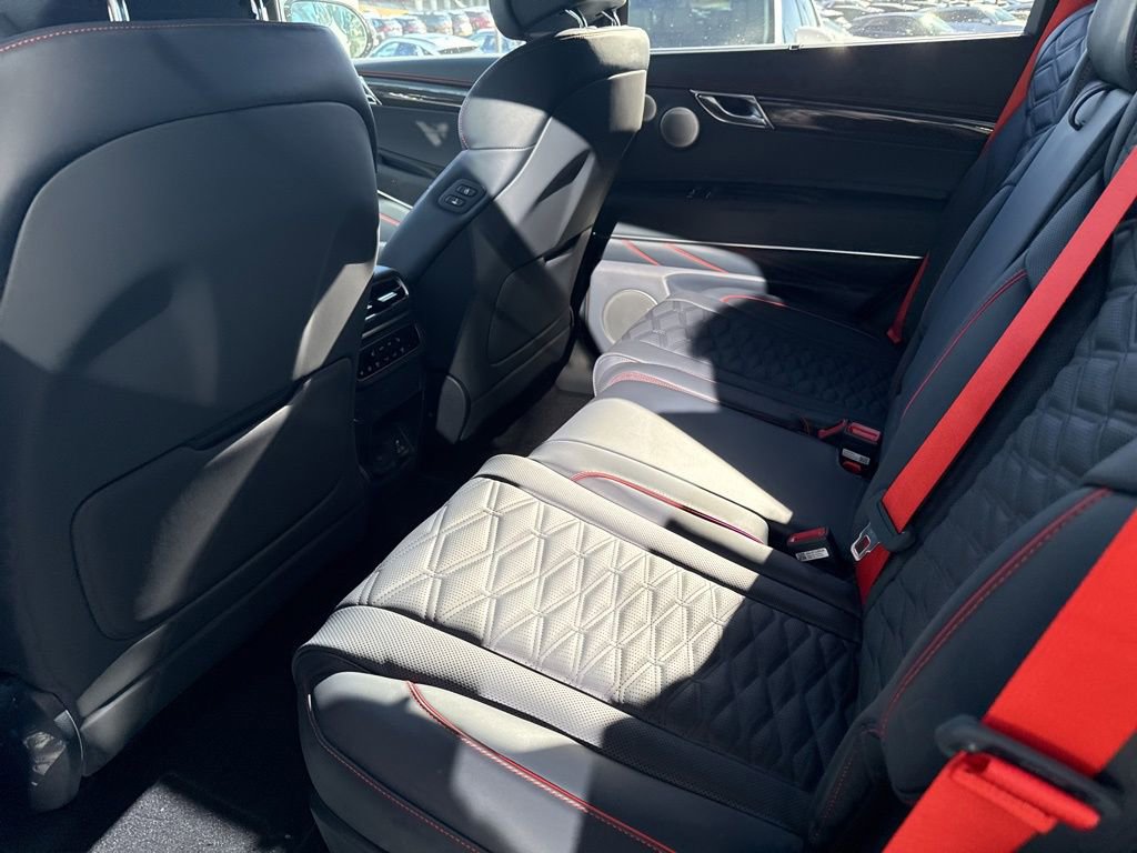 New 2026 Genesis GV80 3.5T e-SC image 12