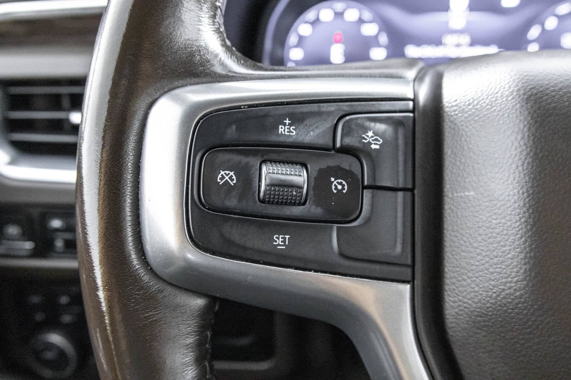 Certified 2022 Chevrolet Tahoe LT AWD/4WD image 27