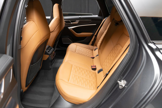 Used 2024 Audi RS 6 performance image 11