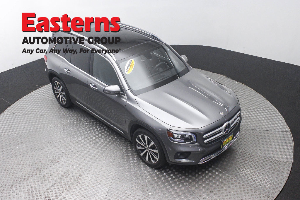 Used 2022 Mercedes-Benz GLB 250 4MATIC w/ Premium Package Lite image 5
