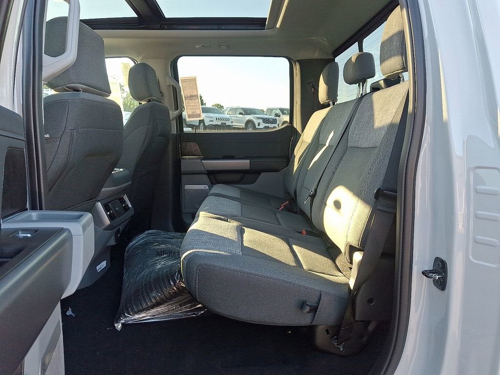 New 2026 Ford F350 XLT w/ XLT Premium Package image 8