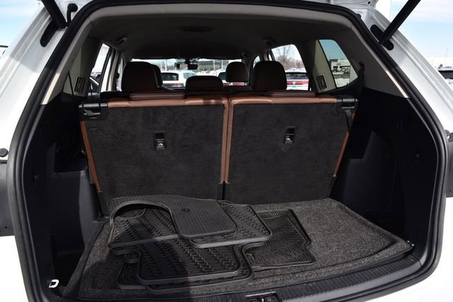 Used 2022 Volkswagen Atlas SE w/ Black Wheel Package image 25